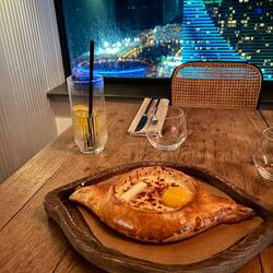 Mein erstes Khachapuri