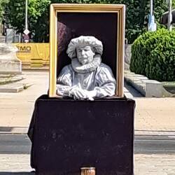 Lebendige Kunst vor Schloss Schönbrunn
