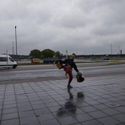 Freude auf dem Weg zum Flughafen ✈️
