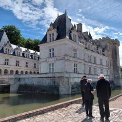 Chateau Villandry - which way do we go?