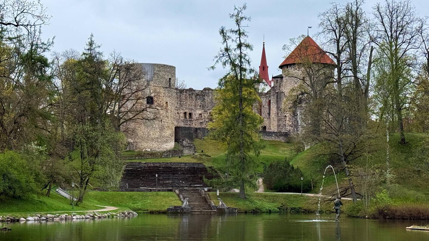 Mittelalterliche Burg in Cēsis