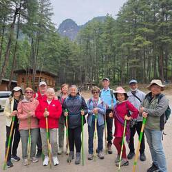 Prepared to hike to the half-way cafeteria for tea, then to Tiger's Nest. About six miles roundtrip