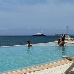 Fotoshooting mit Virenschiff