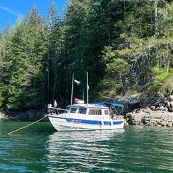 Anchored in Ballet Bay.