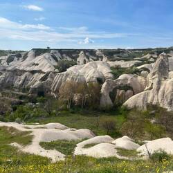 Vue sur la plaine du parc de Cappadoce au dessus de Göreme