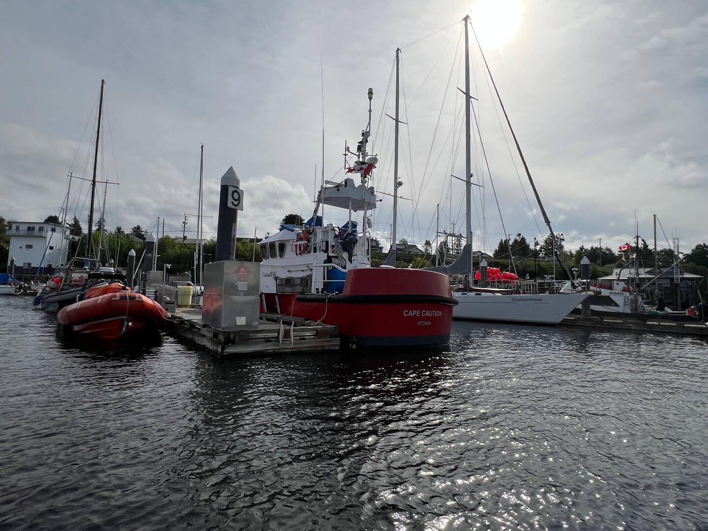 Canadian Coast Guard cutter, Cape Caution