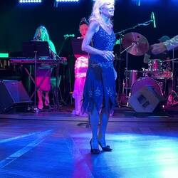 VIDEO- GLORIA continued