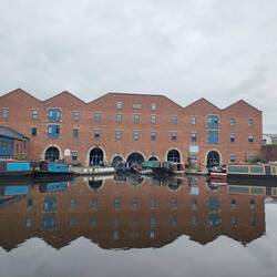 Portland Basin and museum. Left onto the Ashton Canal and Right onto Huddersfield Narrow Canal
