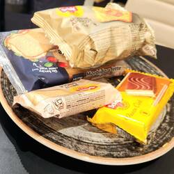 Gluten-free snacks for Kitten.