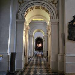 Eine von 2 Kirchen, die im 2.WK nicht zerstört wurden