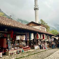 alter Bazar in Kruje