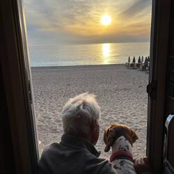 Tramonto sulla spiaggia di Kalamitsi