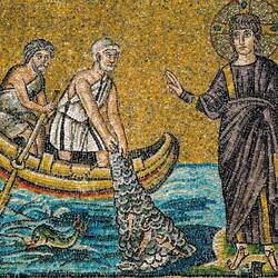 Beardless Christ ... before he became a "man of sorrows" ... Basilica di Sant'Apollinare Nuovo.