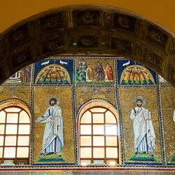 Basilica di Sant'Apollinare Nuovo — Ravenna, Italy.