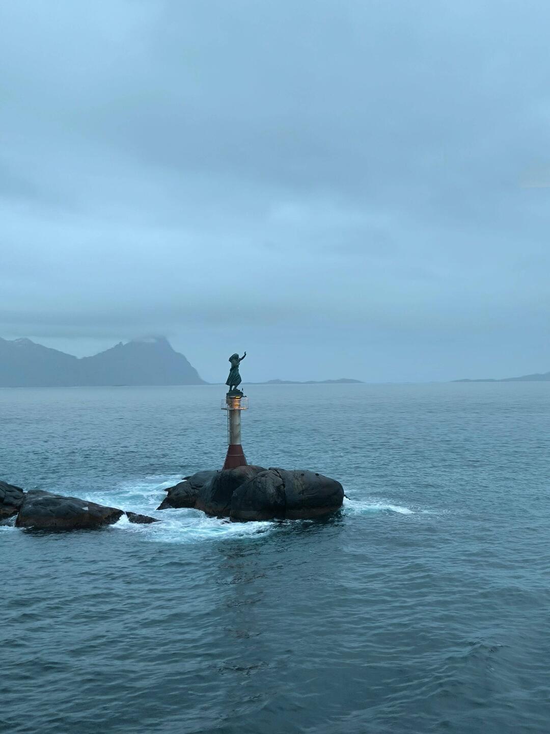 Hafeneinfahrt Svolvær
