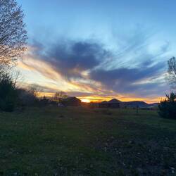 Schöne Sonnenuntergänge-leider Tagsueber noch immer im einstelligen Grad C Bereich..