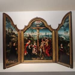 Im Museum, recht europäisch.