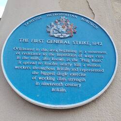 Commemorating the first general strike. Reform took control of the council while we were there 🫤