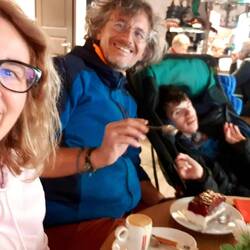 Merenda in un locale caratteristico a dire poco...🤩