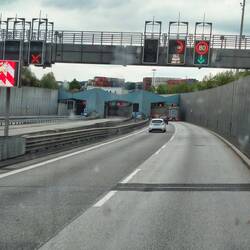 Ohne Stau in den Elbtunnel