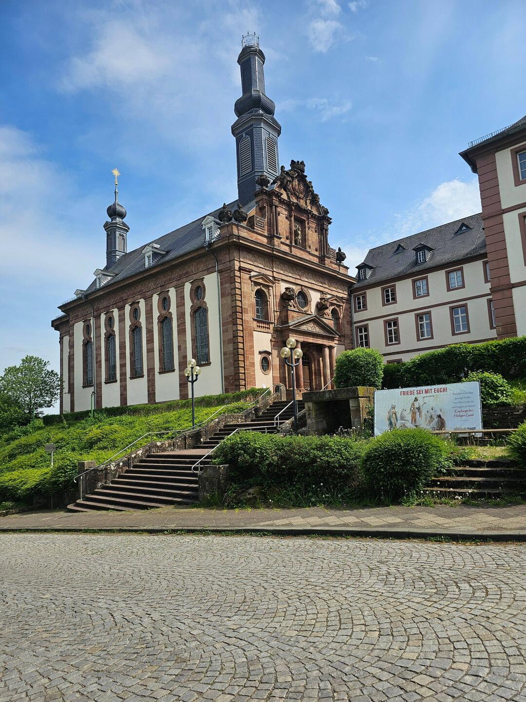 Kloster mit der Orangerie