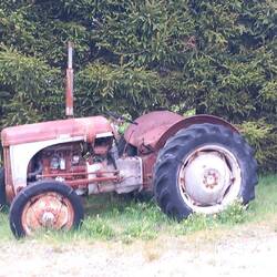 ...alter Traktor