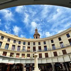 Die Plaza Redona