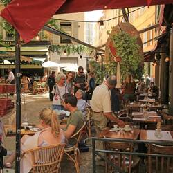 Mitten im Altstadtgewimmel von Aix