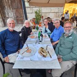 Cliff, me, Anne-Laure, Uwe and Tony having dinner in Lecce
