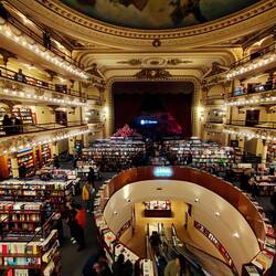 El Ateneo Grand Splendid ( Bücherei in altem Theater)