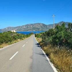 Auf dem Weg zur Bucht Spiaggia di Giunco