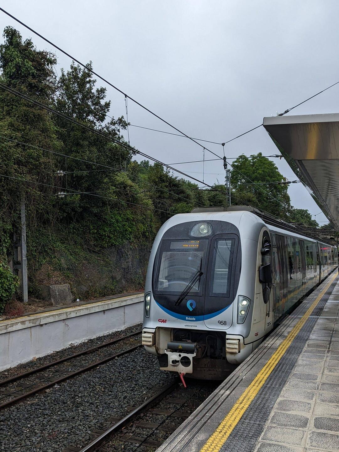 Euskotren nach Bilbao