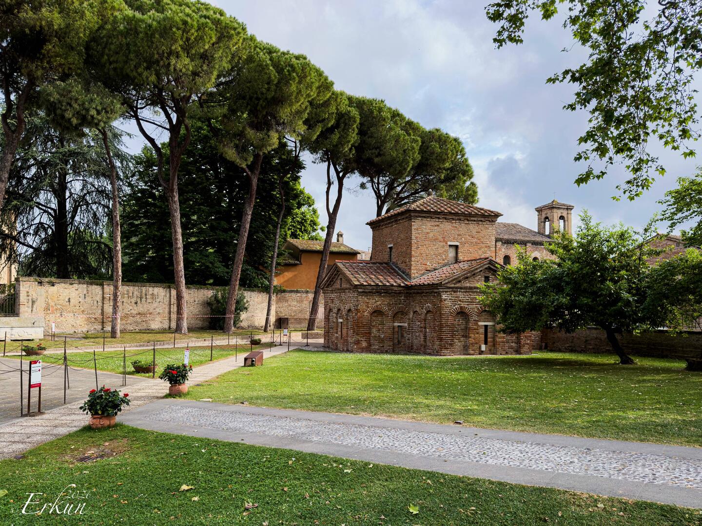 Mausoleum of Galla Placidia ... from where we waited to enter the grounds — Ravenna, Italy.
