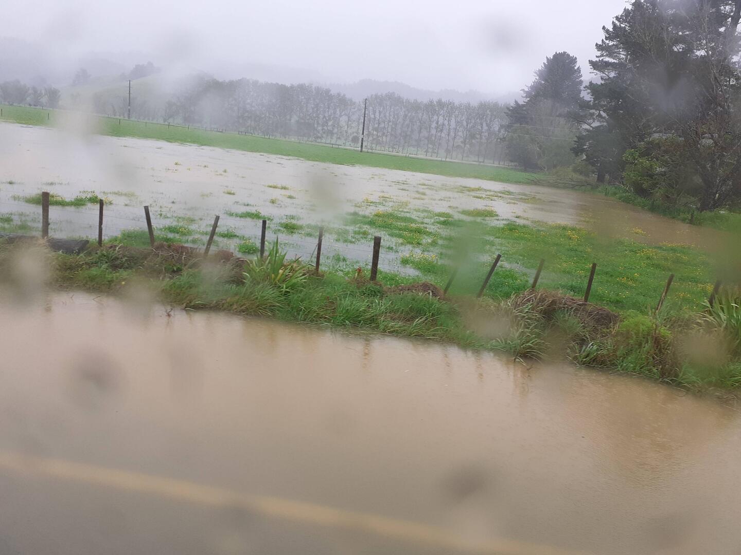 Das ist kein See - das ist ein überflutetes Feld