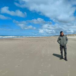 Strand, der bis zum Horizont reicht