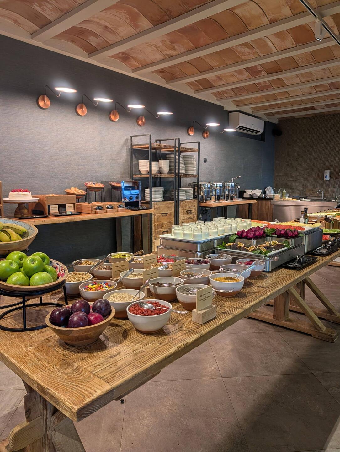Breakfast buffet