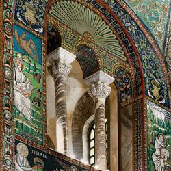 Decorative mosaics abound ... middle tier, two of the evangelists ... Basilica di San Vitale.