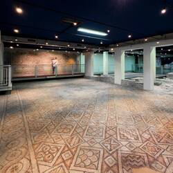 The banquet hall ... Domus dei Tappetti di Pietra — Ravenna, Italy.