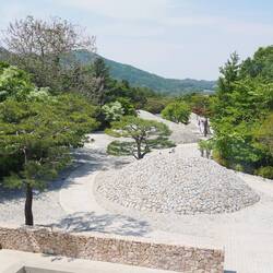 Tadao Andos Königsgräber / Tadao Andos Royal tombs