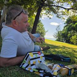 Another rest (and a picnic) under a cool tree