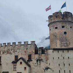 Castello auf halbem Weg