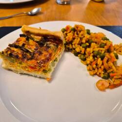 Paella en groentequiche.