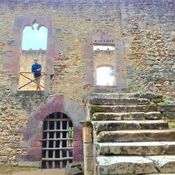 My home is my castle.