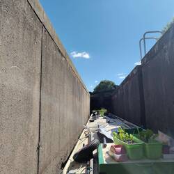 Temporarily stuck in utilitarian looking Lock 6W in Stalybridge. Will eventually managed to fill it.