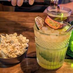 Drinks at Can Garage