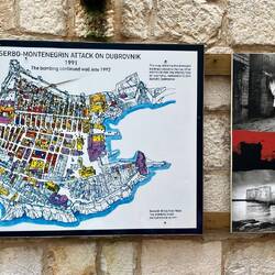 Quelques traces également de l'histoire récente de la Croatie