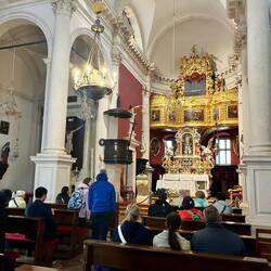 Les églises permettent aussi de passer quelques minutes au sec