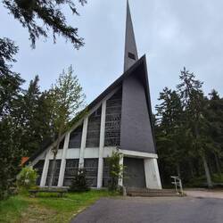 Even in de kapel kijken.