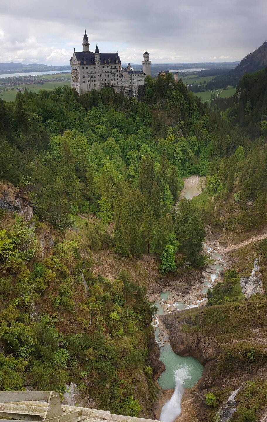 Der Blick über die Pöllatschlucht