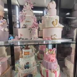 With better photos of cakes.